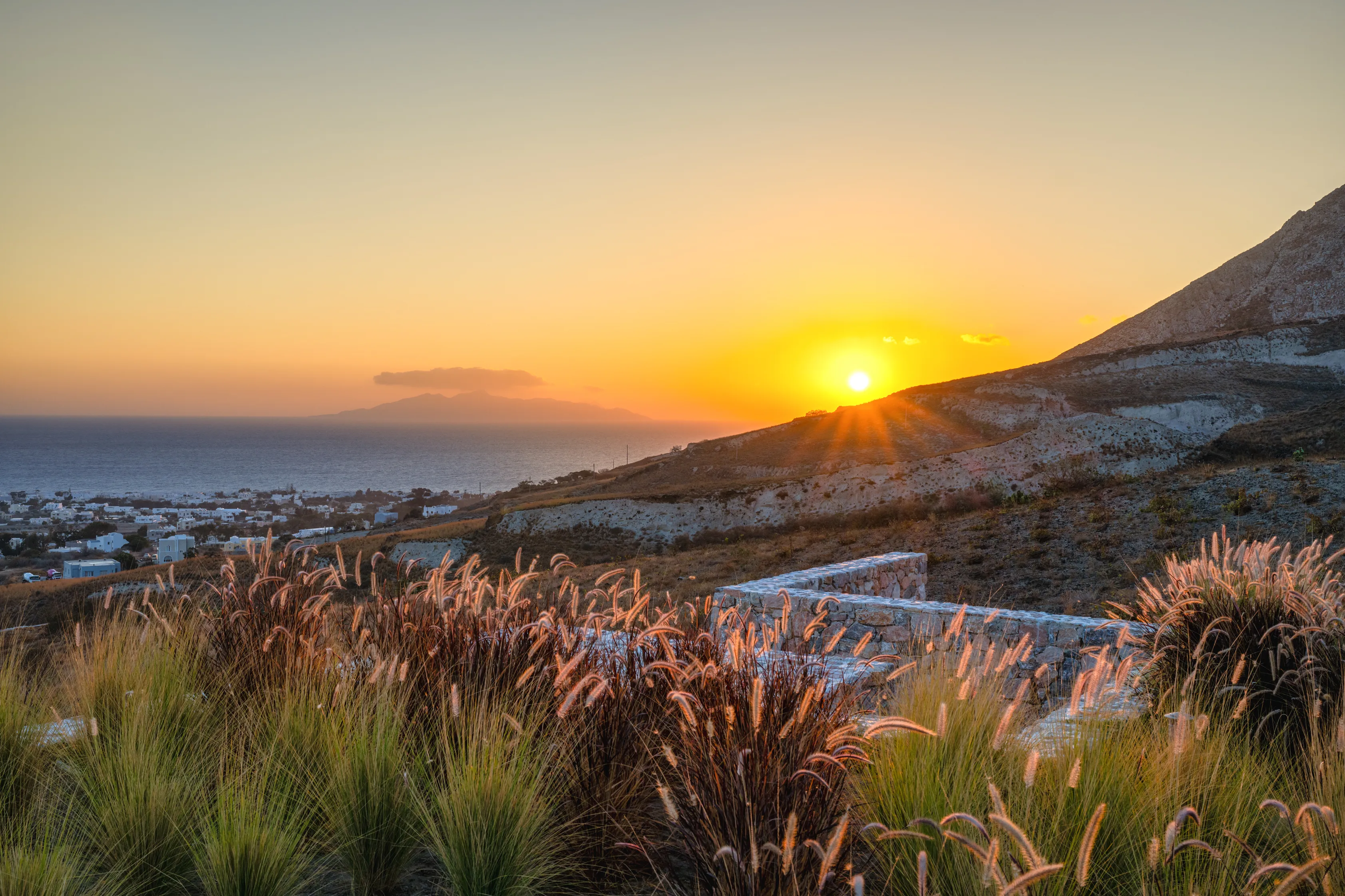 Garden and Mountain Views